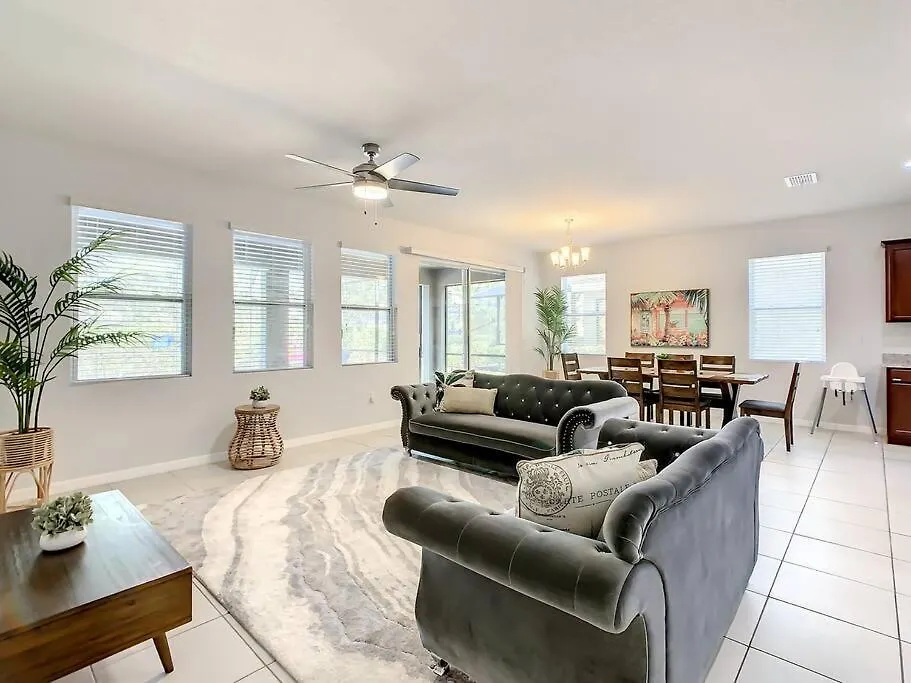 Holiday home Family Retreat, 6 Bedroom House With Private Pool At Solterra Resort Davenport